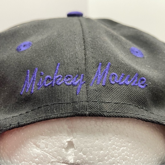 Rare & Vintage Goofy’s Hat Co Old School Disney Mickey Mouse Youth SnapBack Hat - Picture 7 of 10